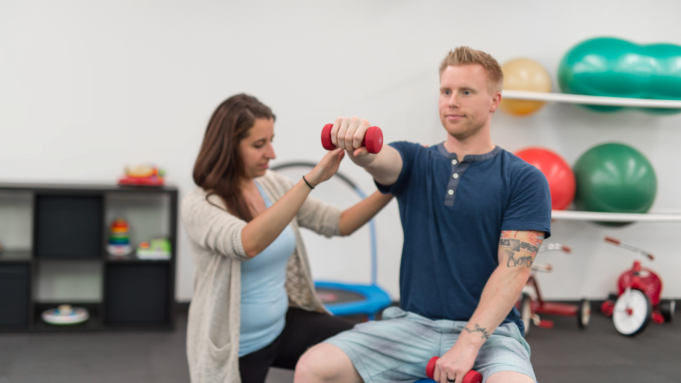 Sports injury and concussion rehabilitation at physiotherapy clinic in North Vancouver